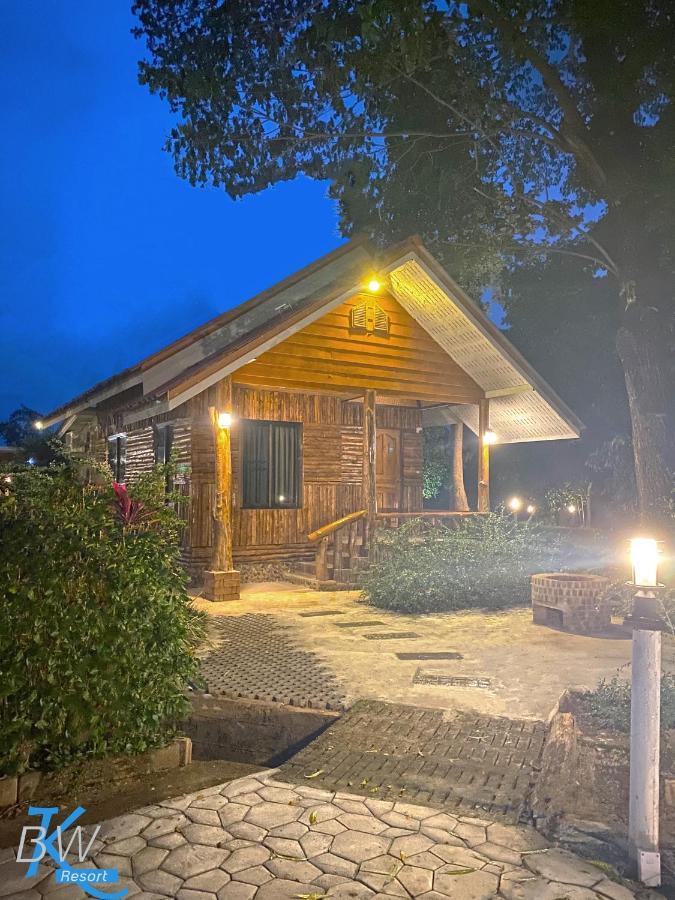 Baan Khue Wieng Resort Mae Sariang Eksteriør billede