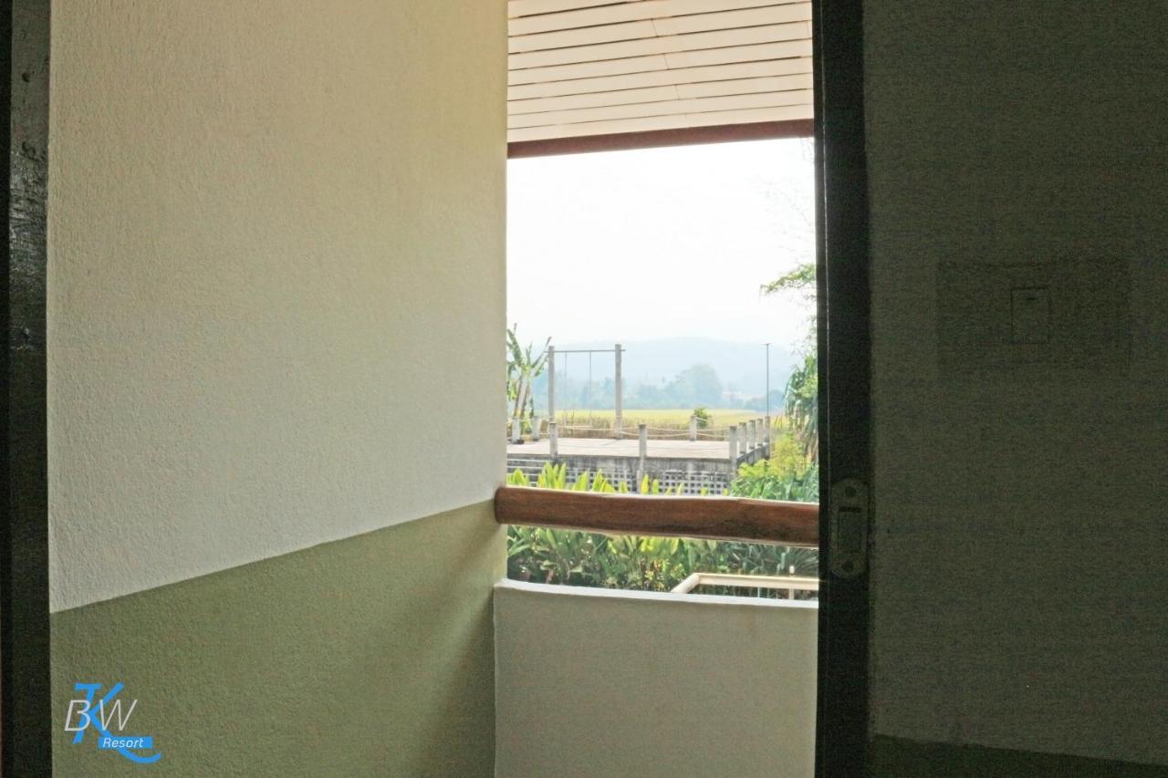 Baan Khue Wieng Resort Mae Sariang Eksteriør billede