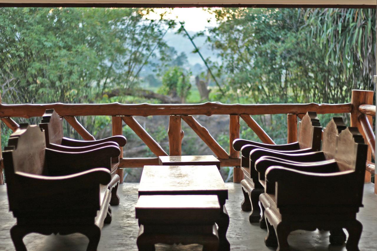 Baan Khue Wieng Resort Mae Sariang Eksteriør billede